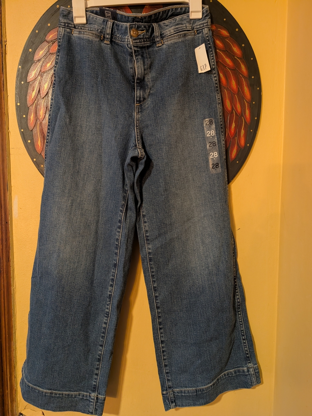 NWT GAP Women's Wide Leg Blue Jeans Sz. 6/28